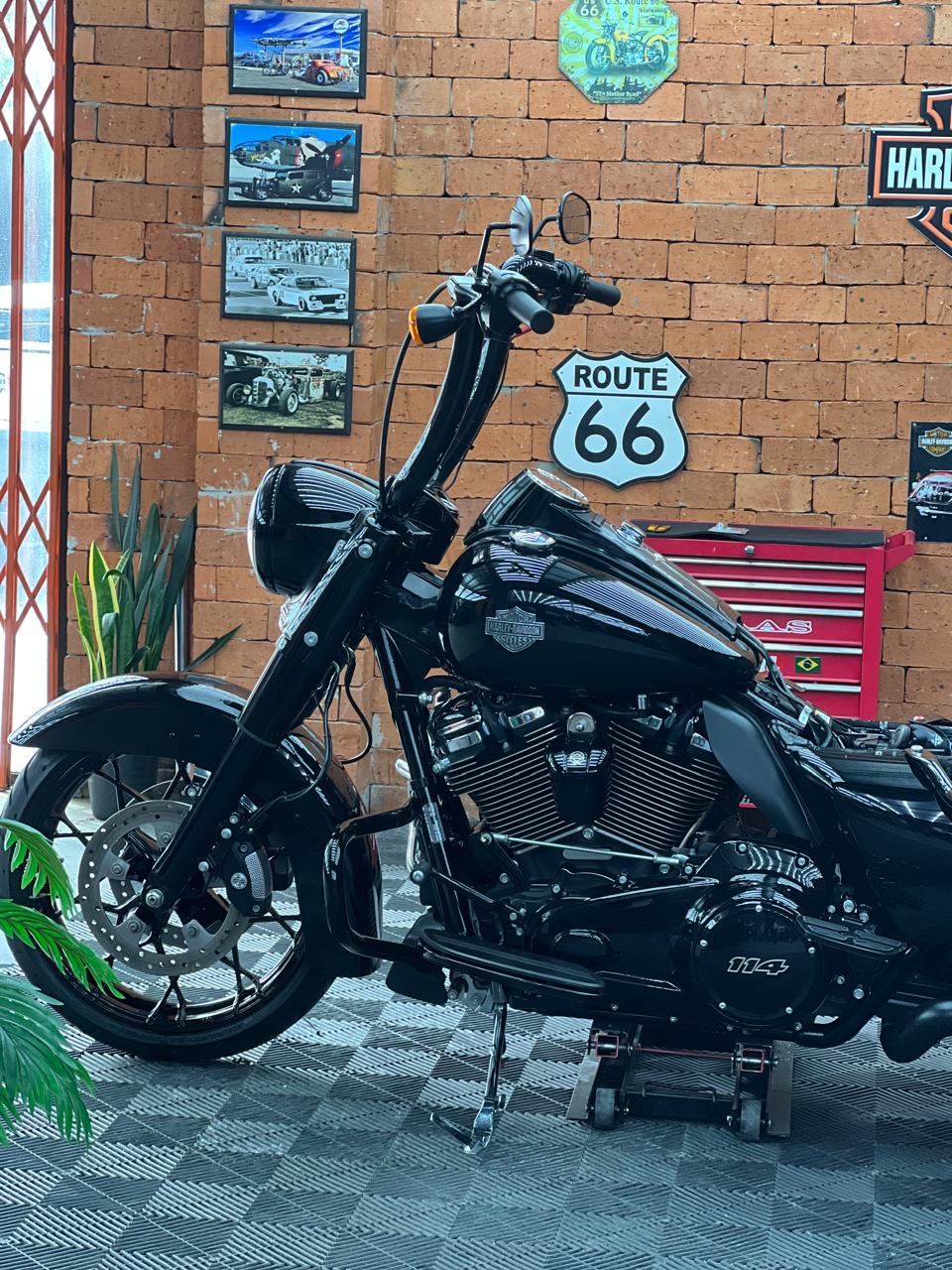 Harley-Davidson Road King na Haas: coating cerâmico